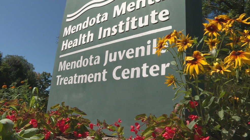 Mental mendota hospital health institute wisconsin history old board madison menomonie psychiatric haunted buildings usa choose wikipedia
