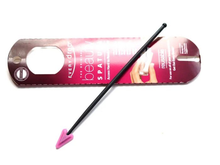 Spatula for beauty products