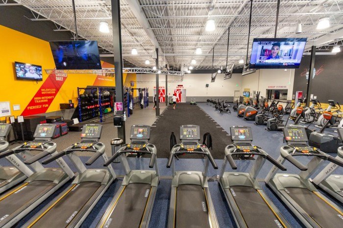 Fitness crunch gym toronto blogto closed opened location just first now