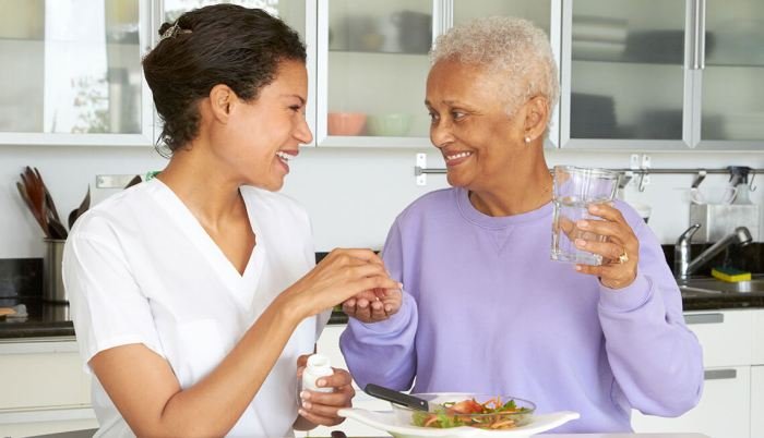 Aged caregiver aide rollator physical therapist meinung krankheit falsche reitschuster