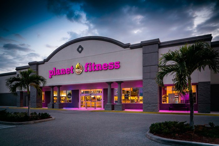 Family plan at planet fitness