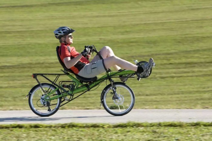 Recumbent exercise schwinn bikes stationary weight fitness