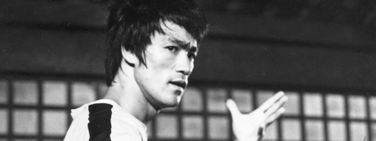 Bruce lee fitness muscular