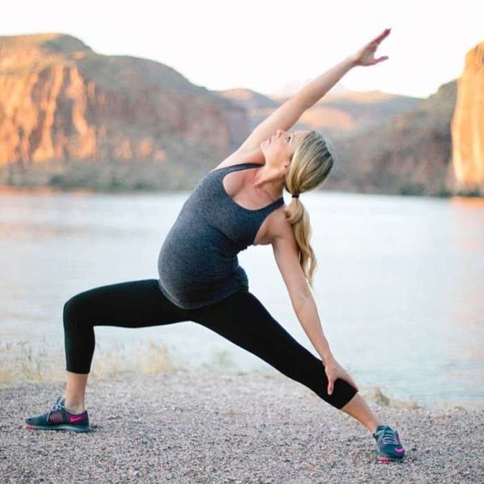 Maternity activewear