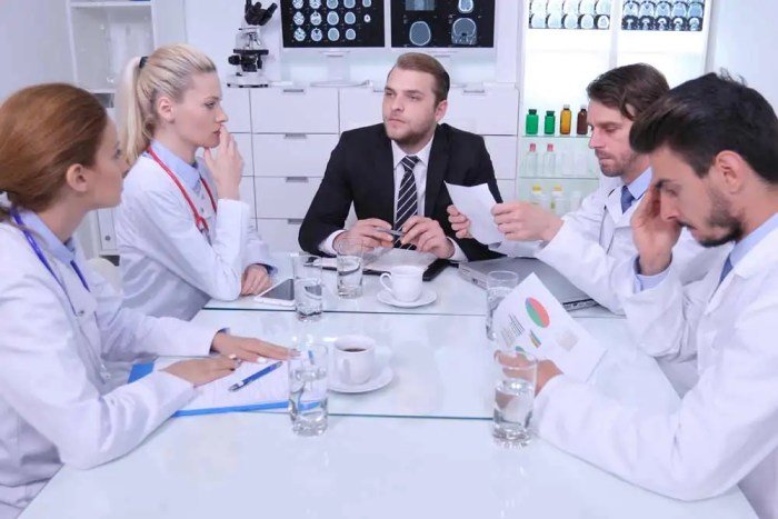 Jobs in health care administration