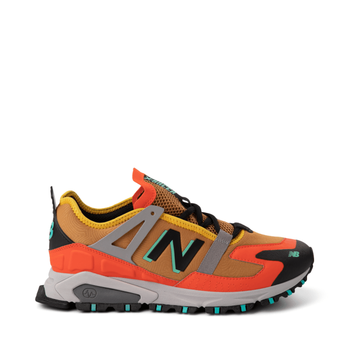 New balance fitness shoes