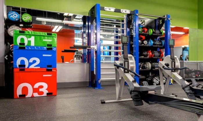 Blink fitness queens ozone newest location park gym qns wallet opens friendly popular their