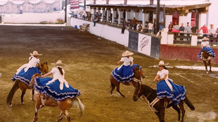 Outfits cowgirl rodeo style miss america california women outfit girl girls wear western texas country redding lisa phillips cow clothes