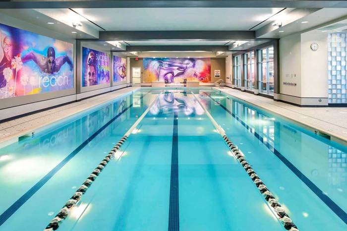 La fitness pool