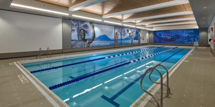 Fitness pool la