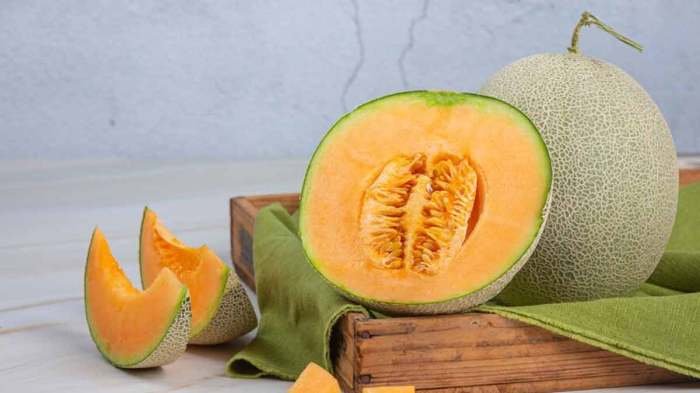 Health benefits from cantaloupe