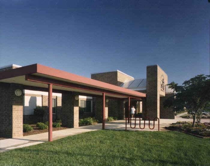 Monroe aquatic and fitness center