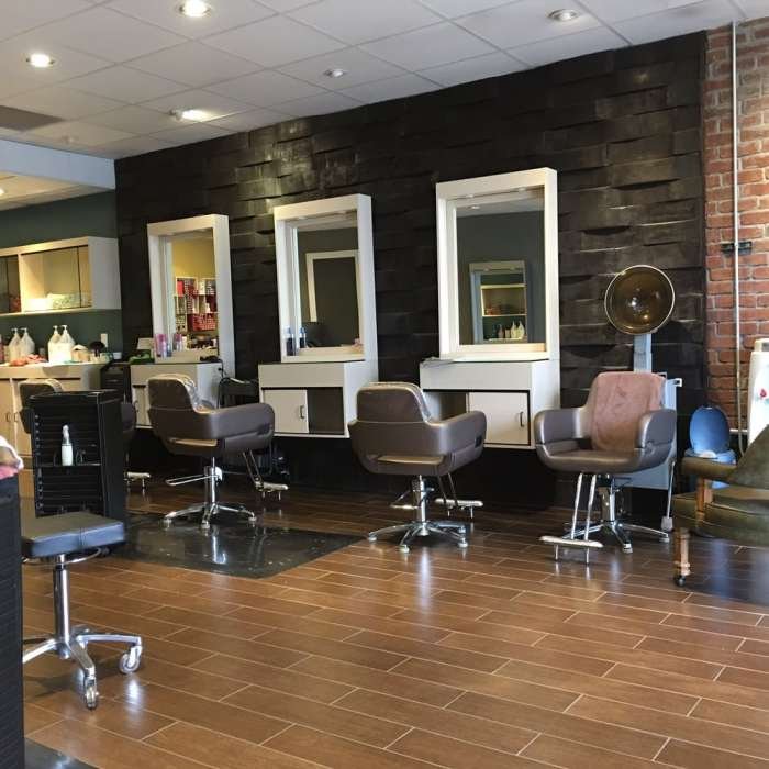 Mary beauty salon