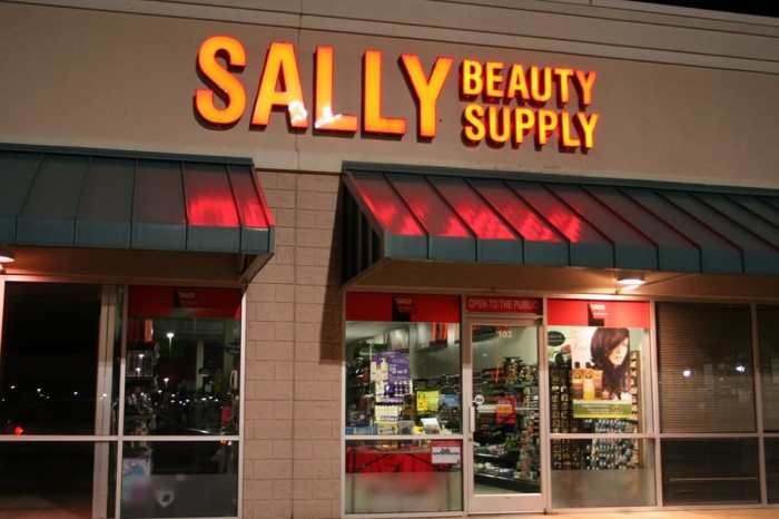 Sally's beauty supply customer service