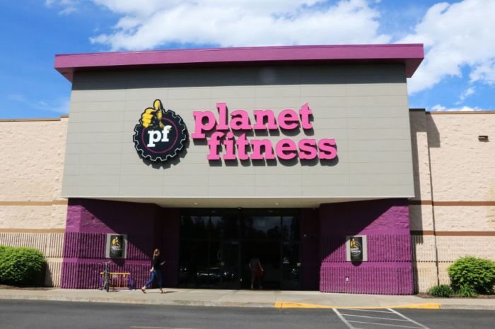 Planet fitness hours holiday