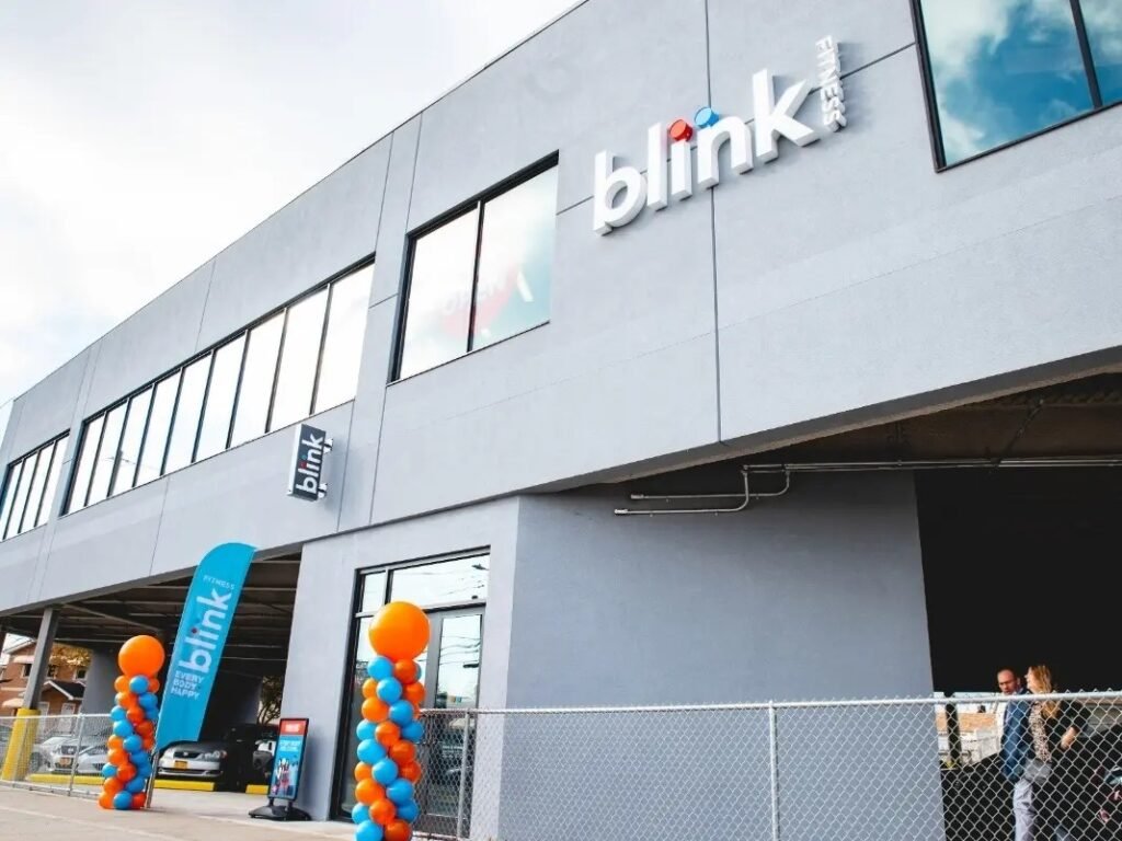 Blink femcompetitor milestone lifting mood reaches 100th