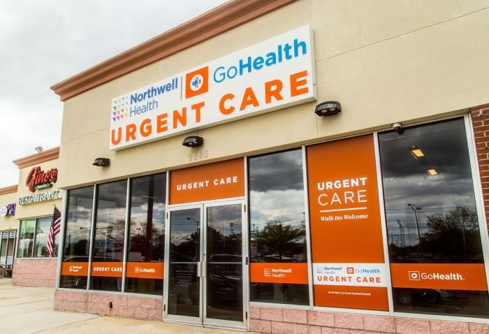 Medical center urgentcare clinic health location overview sign